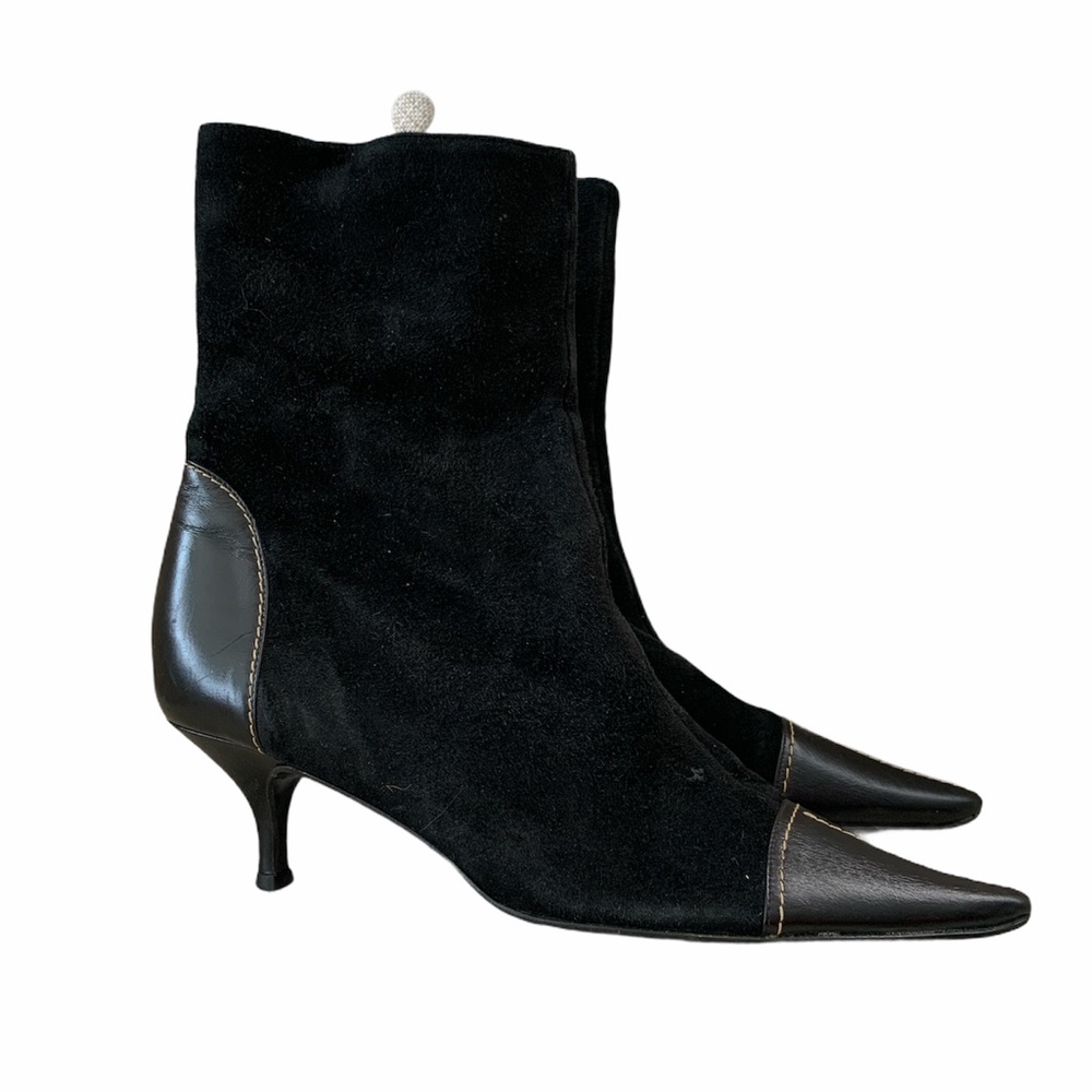 Casual Corner Black Suede Leather Pointed Booties